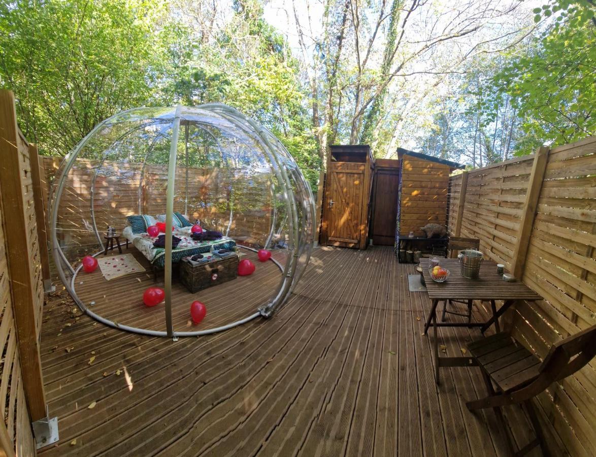 Отель La Bulle Du Cheix Saint-Diery Экстерьер фото